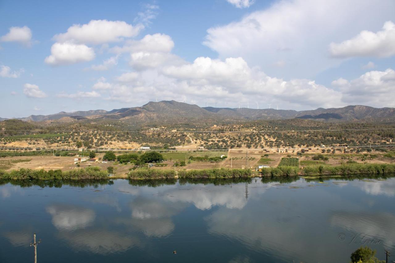 Casa Rural Griso Riba-roja d'Ebre Esterno foto